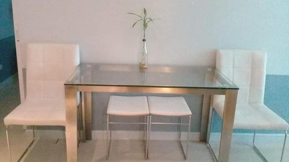 Azure C5 Man-Made Beach Balcony Multiple Units Manila Exterior photo
